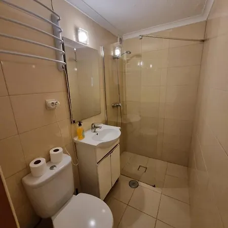 Center 2t Apartman *